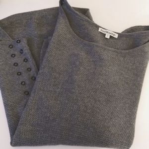 GREY LIGHTWEIGHT SWEATER